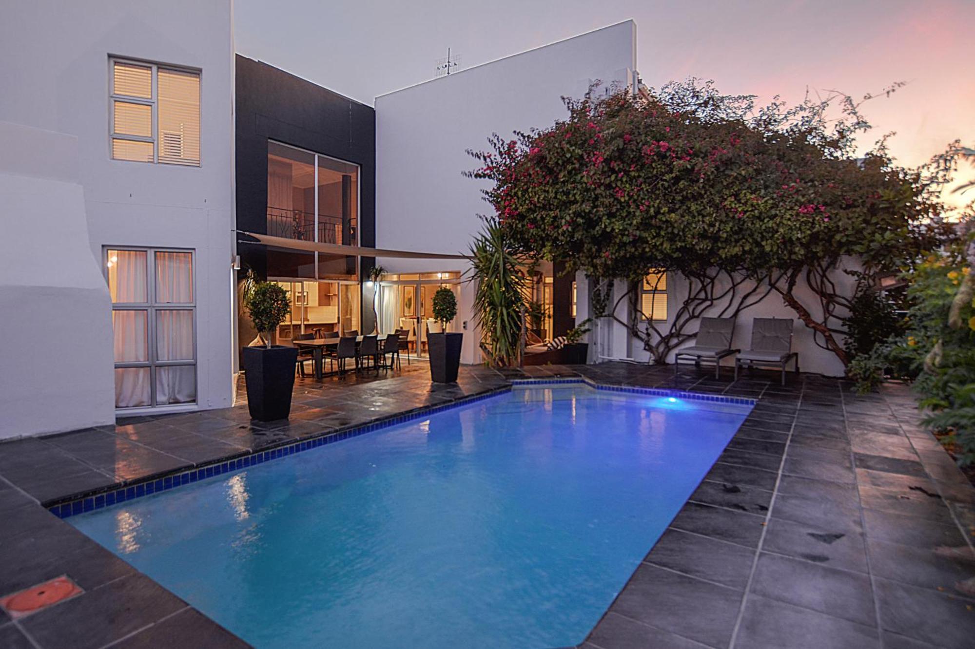 Luxury Walking Distance To Blouberg Villa Cape Town