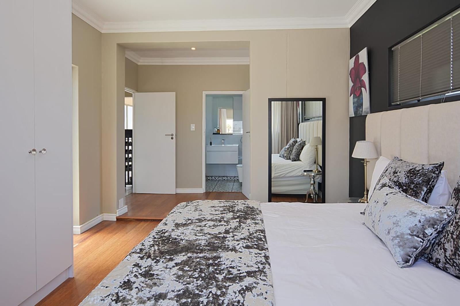 Luxury Walking Distance To Blouberg *